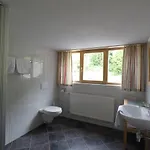 Bergland Pensionat Bizau
